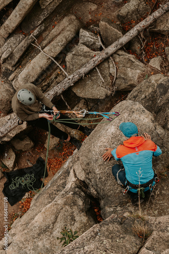wspinacze na skale © Oktawia