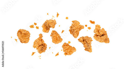 Photo Fried popcorn chicken with crumbs isolated on transparent background