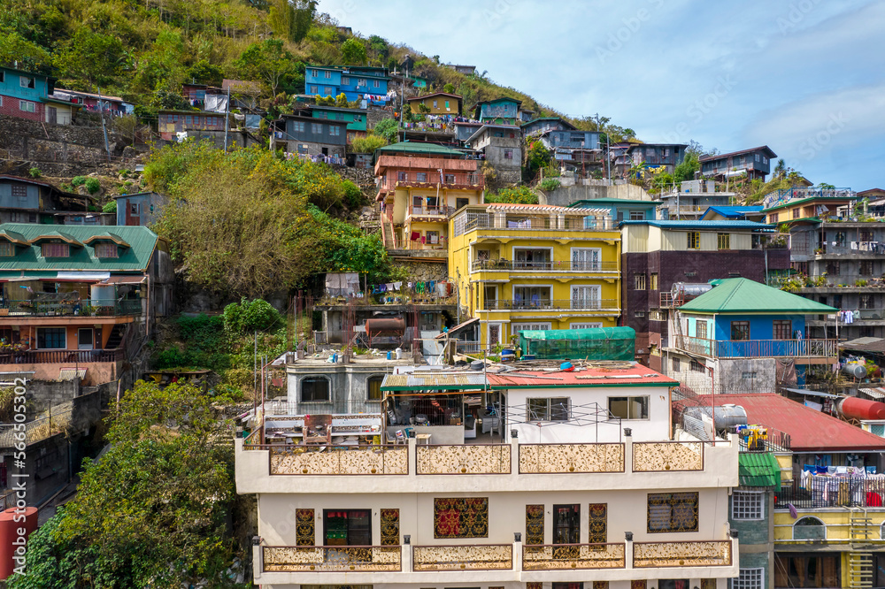 Obraz premium Baguio City, Philippines - Colorful houses at the Valley of Colors along the Halsema Highway, between the border of La Trinidad and Baguio.