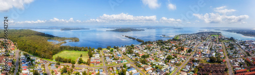 D Swasea suburb bay lake pan © Taras Vyshnya