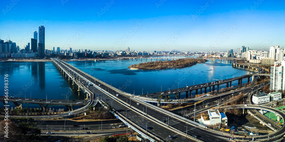Panorama of the Mapo bridge over the Han River with Yeouido in the background, Seoul, South Korea. Panorama of the Mapo bridge over the Han River with Yeouido in the background, Seoul, South Korea.