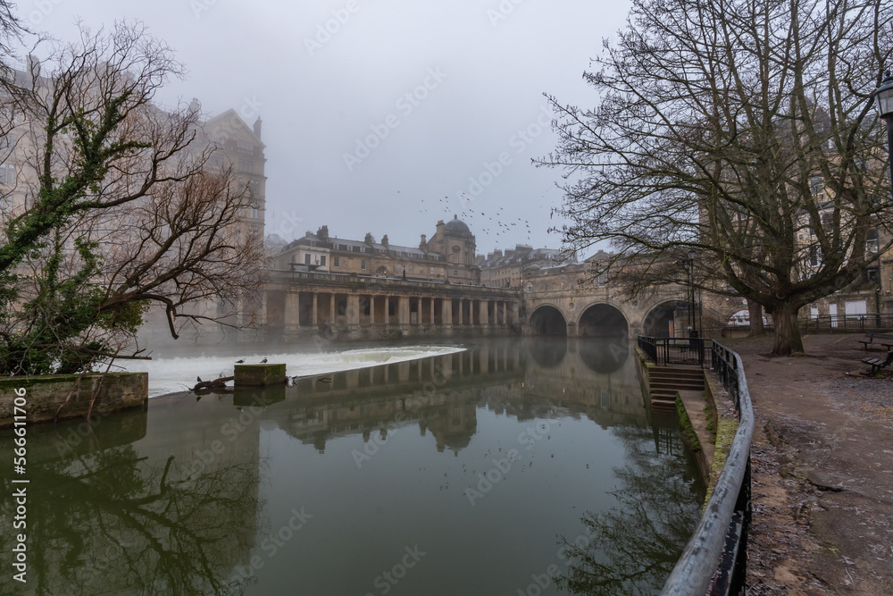 Obraz premium Walking around the historic city of Bath, Uk