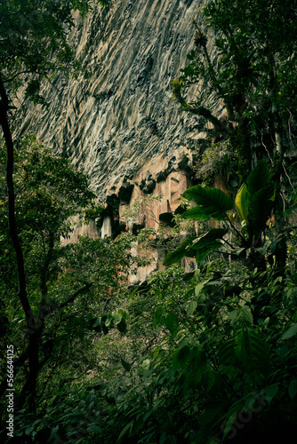 Cara en la Roca, Pailón del diablo.