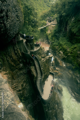Cascada, Pailón del Diablo, Baños, Ecuador.