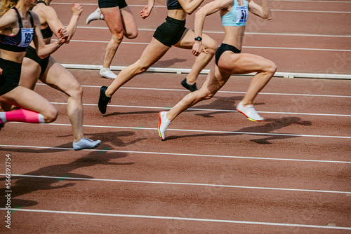 group female athletes runners run sprint race