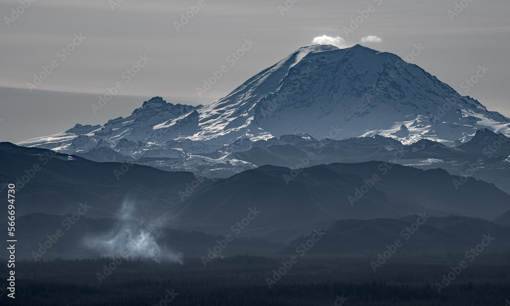 A view of Mount Rainier on a clear sunny day