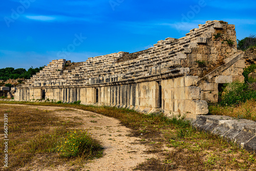 Obraz na płótnie Lebanon. Ancient Tyre (UNESCO World Heritage Site) - Al-Bass Archaeological Site. Roman Hippodrome, restored seats w salonie