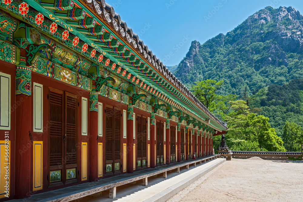 the temple Sinheungsa at Seoraksan national park the temple Sinheungsa at Seoraksan national park