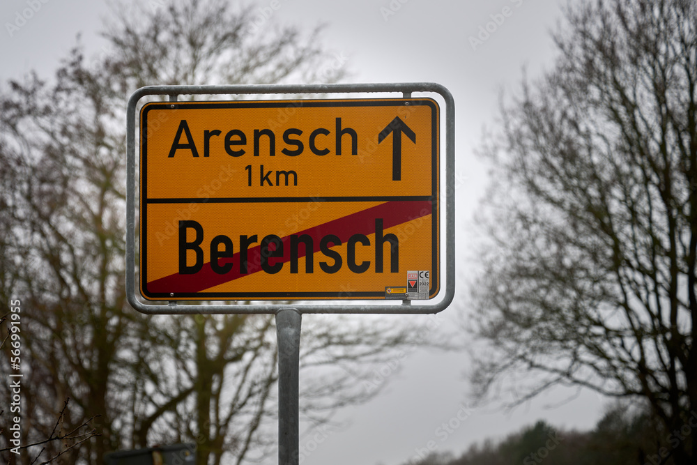 Place names in alphabetical order Place names in alphabetical order