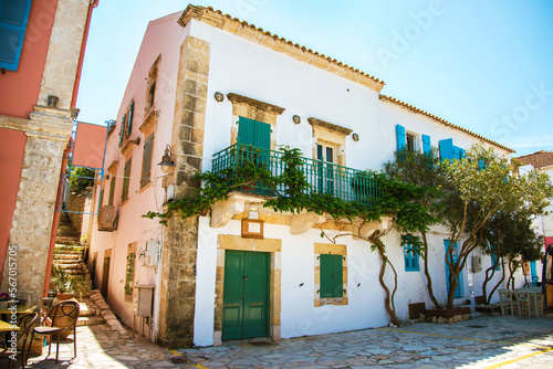 Obraz na płótnie Beautiful atmospheric street view in the port town of Fiskardo, Kefalonia, Greece. Stunning amazing charming places. prominent tourist towns. w salonie