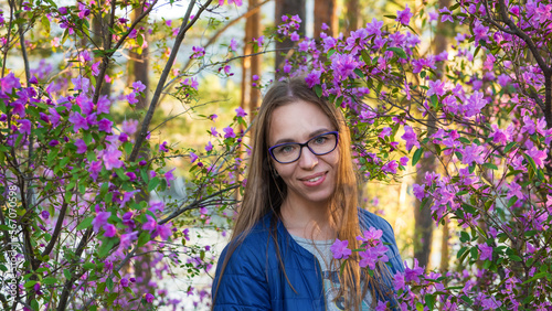 Woman travelling in Altai m...