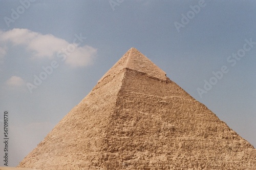 pyramid of giza