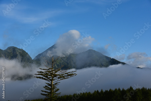 夏の高妻山（summer Mt.Takatsuma)
Nikon D750     AF-S NIKKOR 24-120mm f/4G ED VR photo