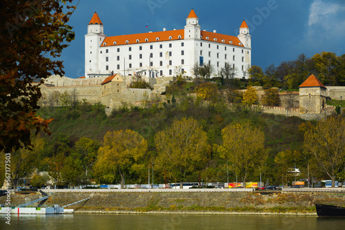 Canvas Print Historical view of Bratislava Castle landmark of the Slovakia Capital city