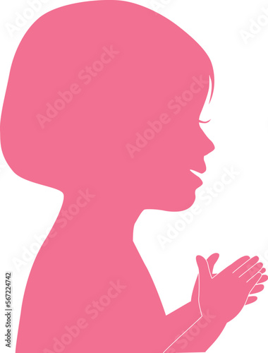 手を洗う女の子の横顔シルエット
