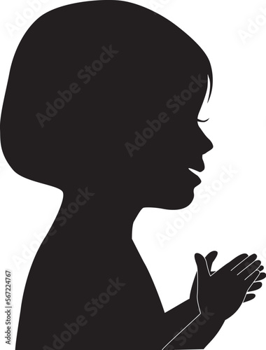 手を洗う女の子の横顔シルエット
