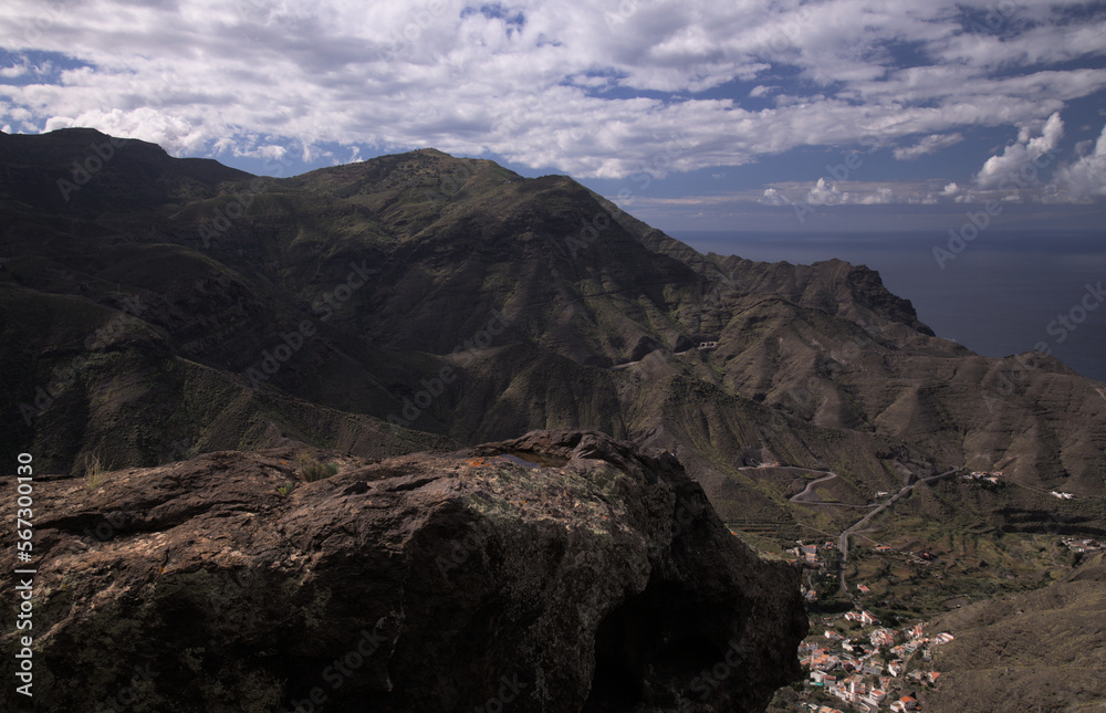 Fototapeta premium Gran Canaria, landscape of the mountainous western part of the island hiking route to Faneque, the tallest over-the-sea cliff of Europe, from small hamlet of El Risco