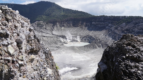 Tangkuban Perabu Mount|volcano|Indonesia Bandung Travel|覆舟火山