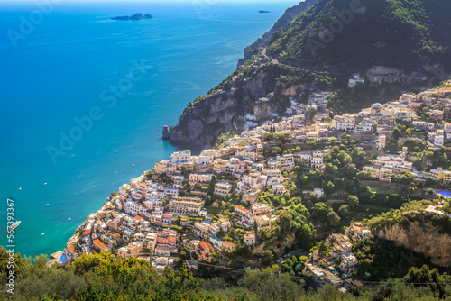 Fototapeta Naklejka Na Ścianę i Meble -  Above Positano city cliffs and marina with boats and yacht, amalfi coast, Italy