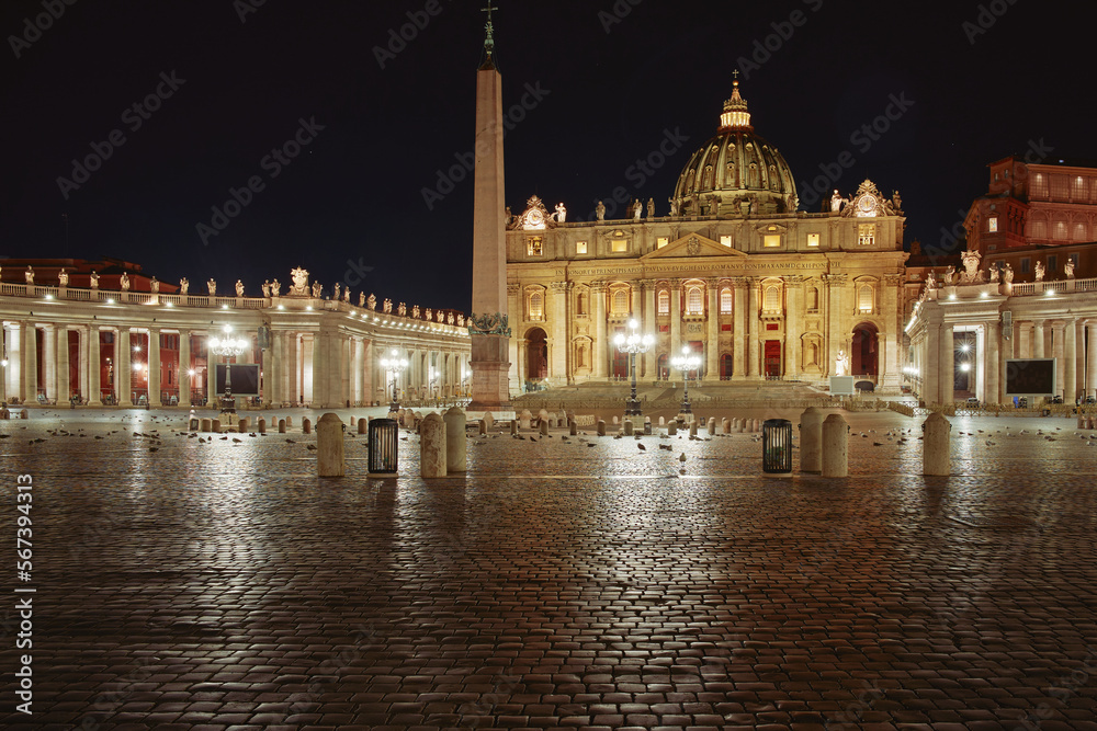 Saint Peter's Basilica Vatican City in night