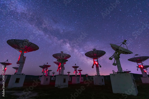 Radio telescopes and the Milky Way at night, Milky way panorama