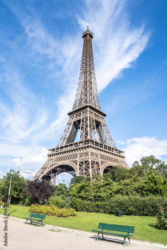 Fototapeta premium Eiffel tower, Paris
