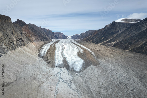 Tupermit Glacier in Akshayuk Pass. Auyuittuq National Park, Baffin Island, Canada.