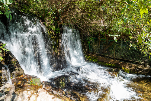 Fototapeta Naklejka Na Ścianę i Meble -  Woodland waterfall in Nainital, Uttrakhand 