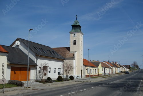 Straßendorf in Niederösterreich