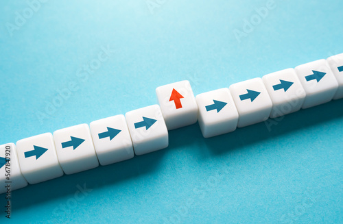 Move in your direction. Rejection of the generally accepted line. Detachment and uniqueness. Alternative path. Conformism denial. Atypical thinking. Run from routine. New experience and opportunities.