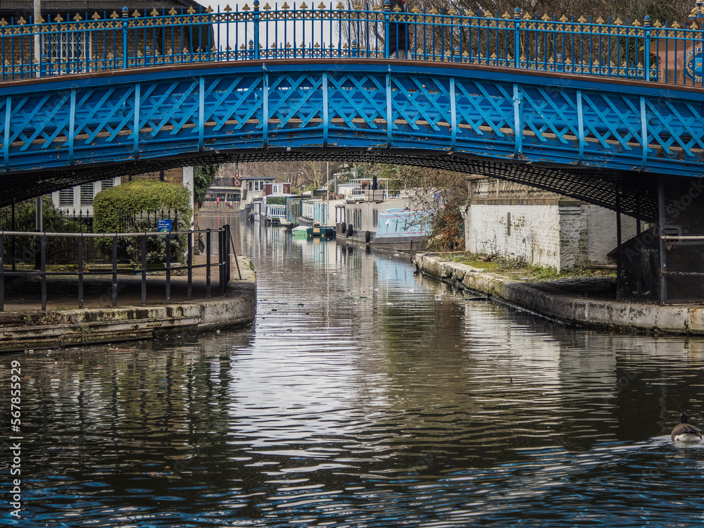 Naklejka premium bridge over the river little venice