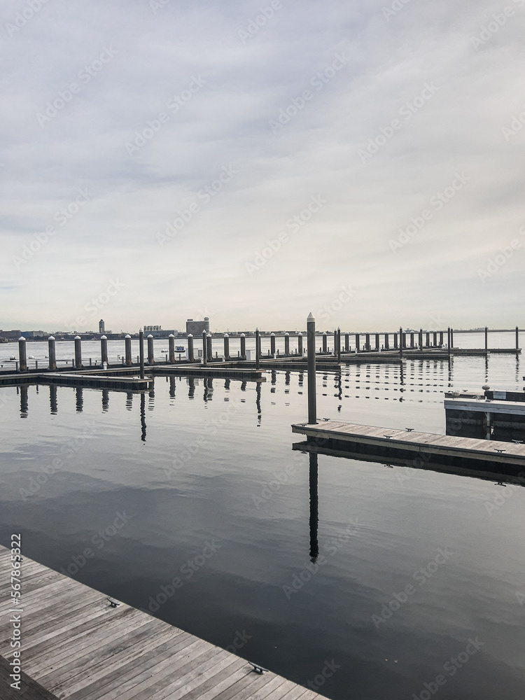 Naklejka premium pier on the beach