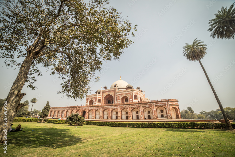 indian palace in agra country