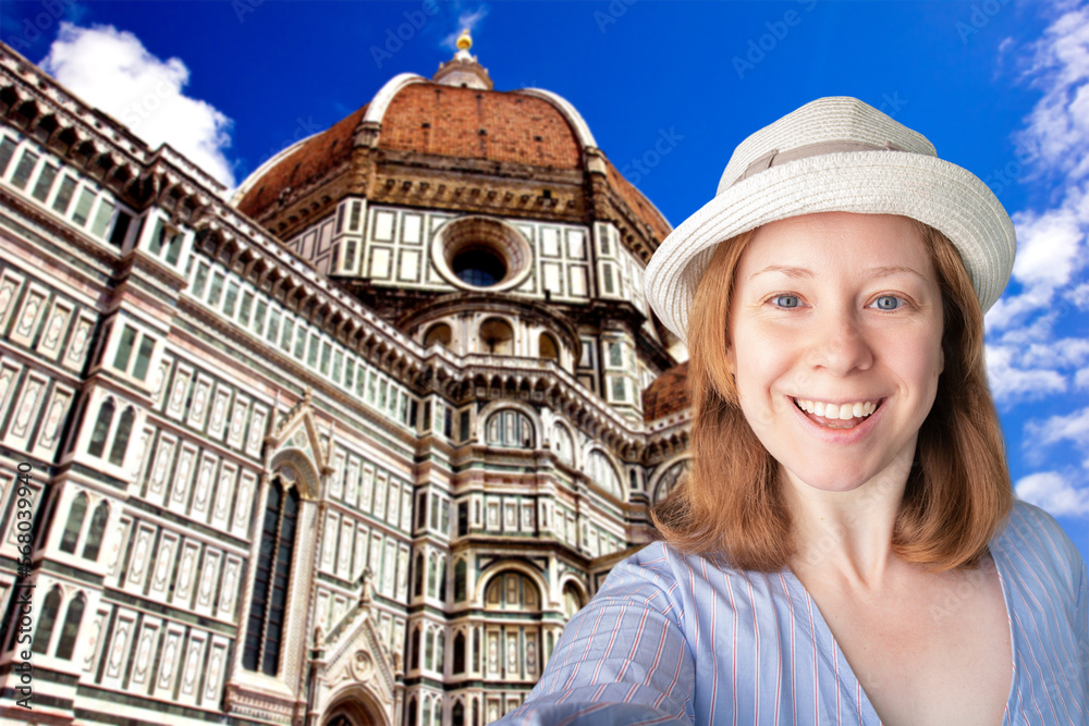 tourist taking selfie with landmarks, italian travel, tourist international trip,tourism and travel, happy woman in hat taking photo with santa maria del fiore cathedral in florence in Italy