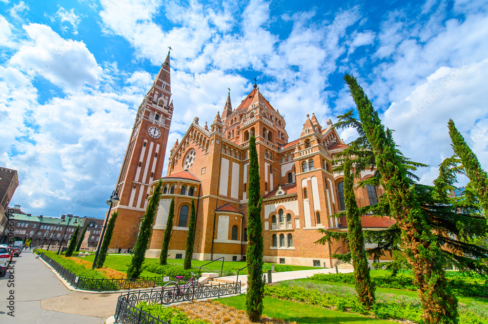 Тhe Votive Church and Cathedral of Our Lady of Hungary in Szeged, Hungary	

