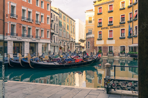 Street Photography in Venice, Italy © Alexander