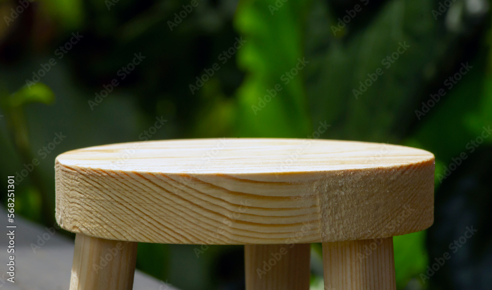 Round wooden saw cut cylinder shape for product display