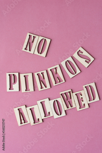informal (if ironically derogatory in N. America) sign: 