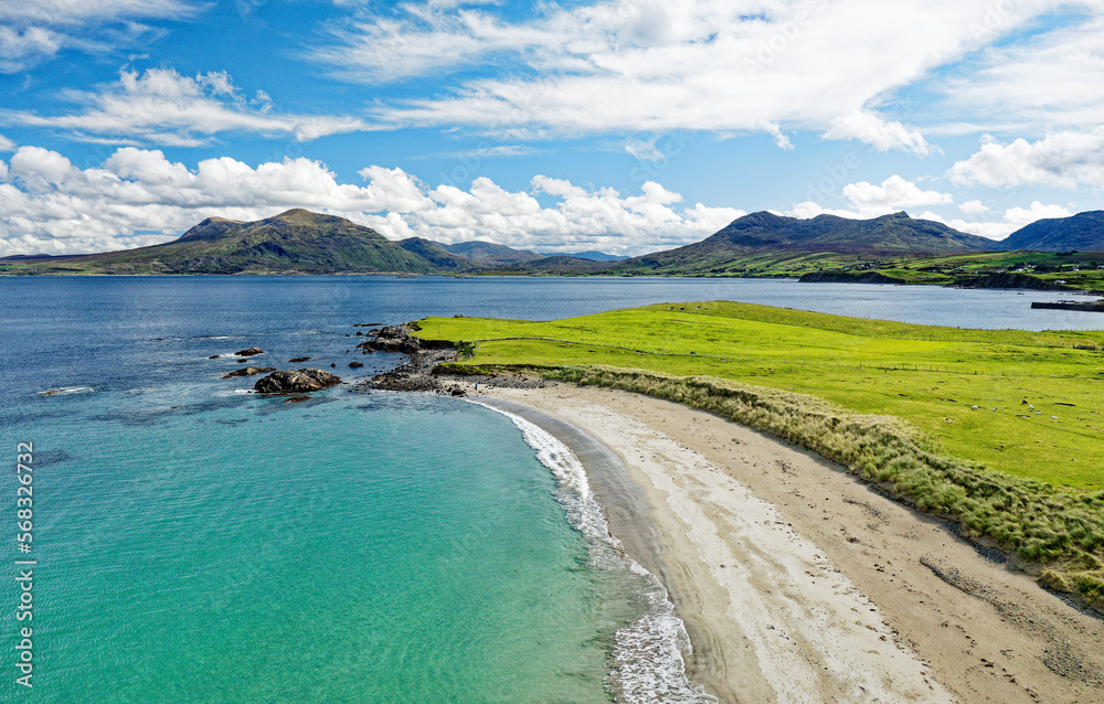 Renvyle Beach, at Tully Cross, north Connemara, Ireland. Looking east to Mweelrea mountains, left, beyond mouth of Killary Harbour