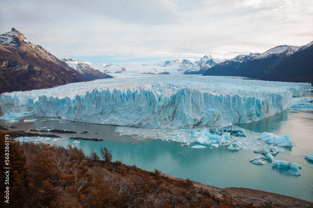 Obraz premium Glaciar helado