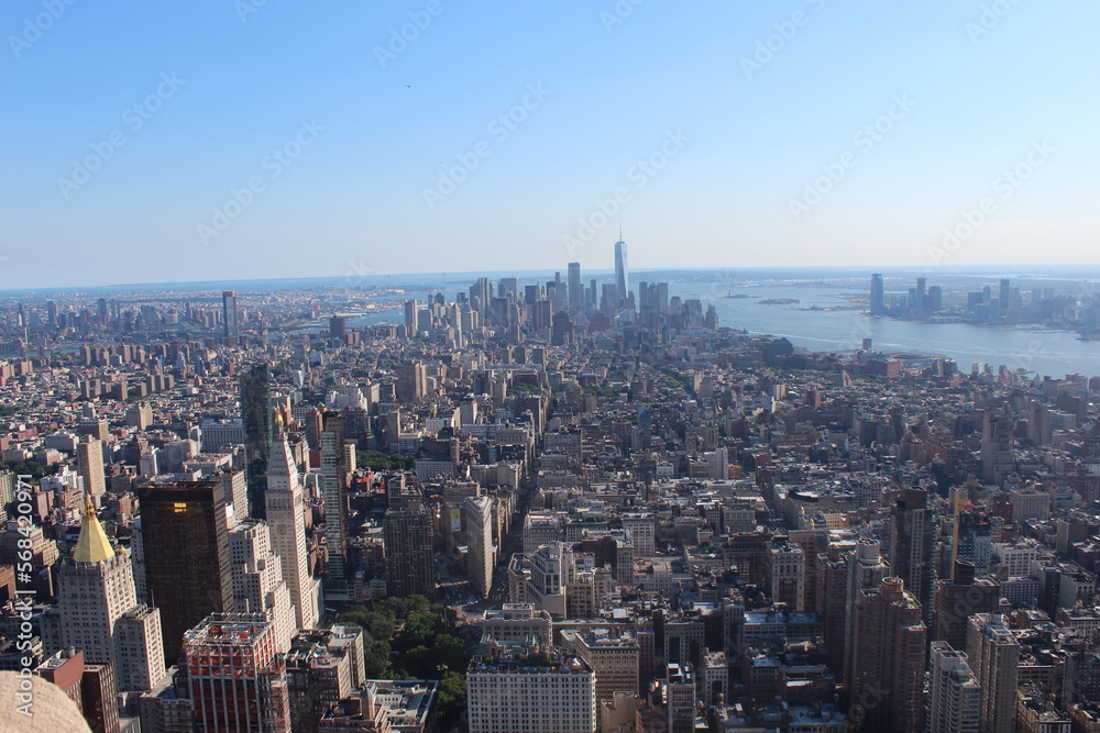 city skyline new york day