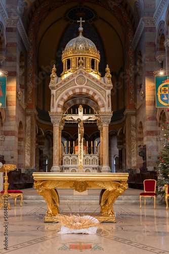 Cathedrale Sainte-Marie-Maj...