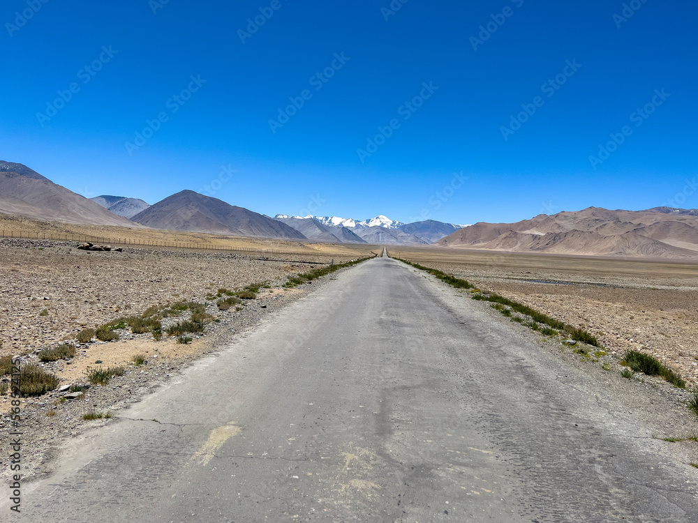 A long road in the middle of Tajikistan.
