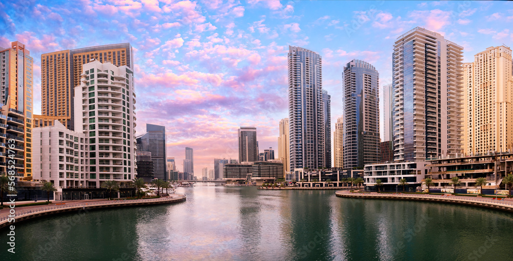 Obraz premium Luxury Dubai Marina skyscrapers on sunset sunrise