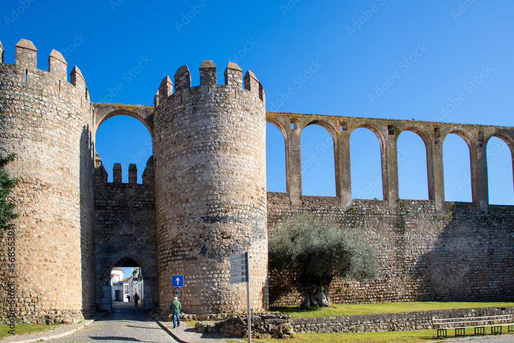 Fototapeta premium Landscape of the Roman aqueduct in Serpa city - Portugal