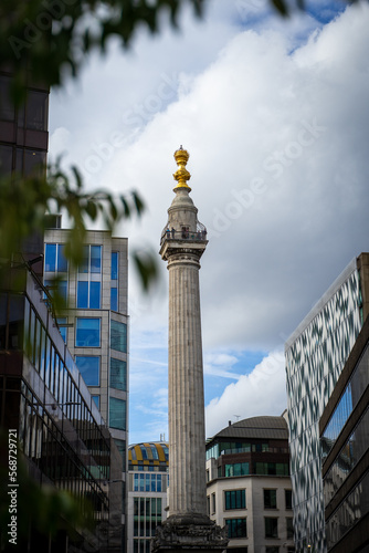 London England Queen Underground 