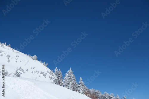日本の冬。西穂山荘から撮影。