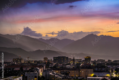 Innsbruck at Night Innsbruck bei Sonnenuntergang