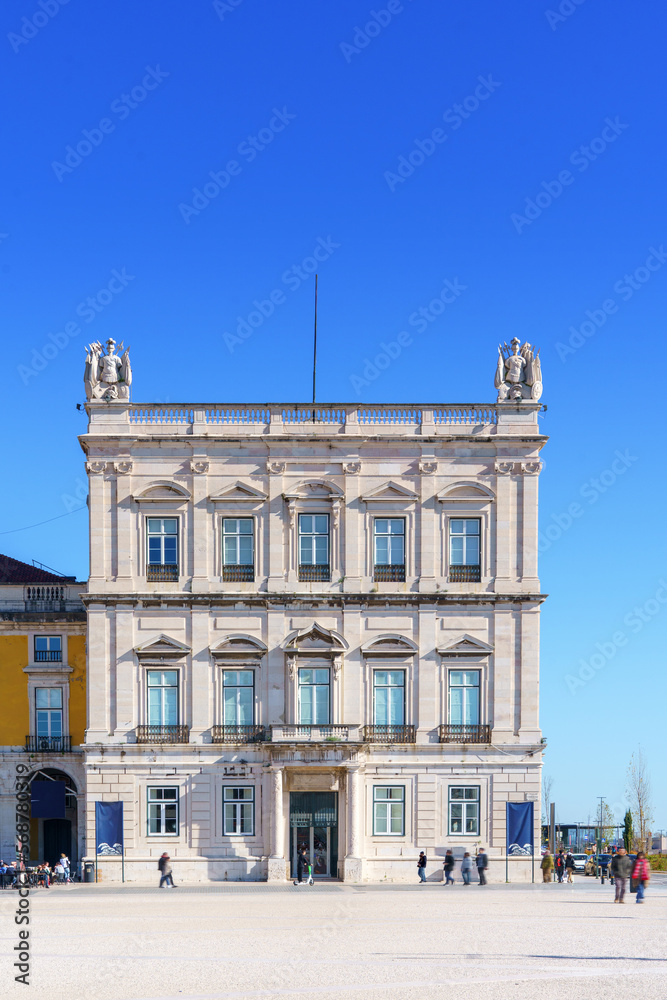 Fototapeta premium old historic architecture of portuguese building on the Commerce PLaza square