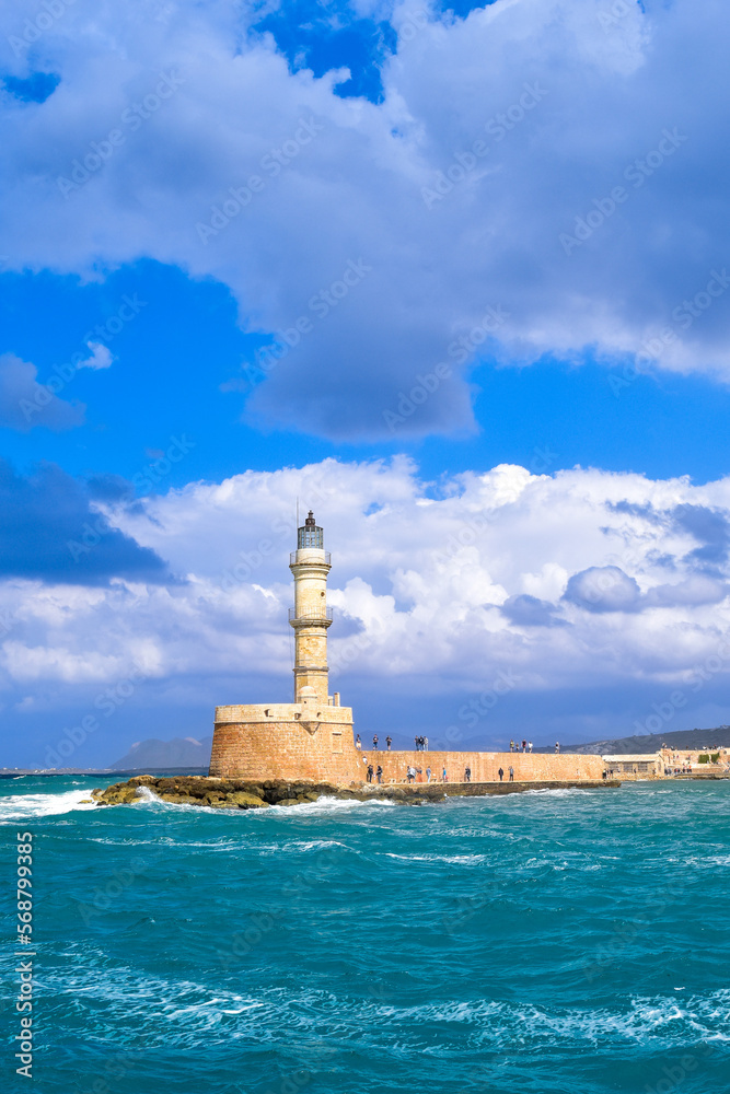 Leuchtturm am venezianischen Hafen von Chania, Kreta Leuchtturm am venezianischen Hafen von Chania, Kreta